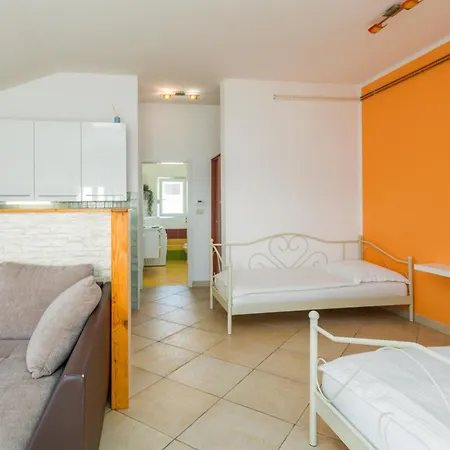 For Families With Children - 2523 Apartamento Umago